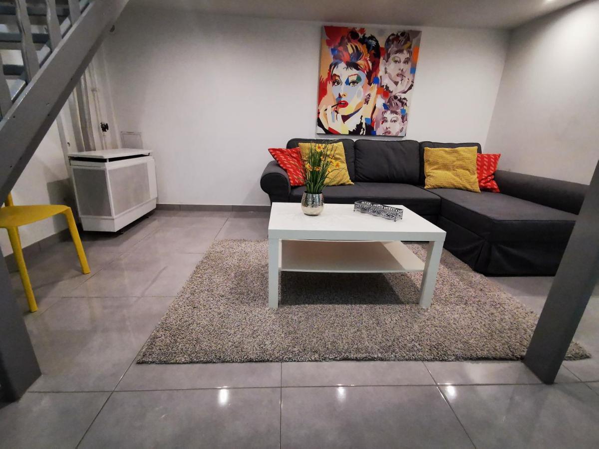 ブダペストKst Apartmanアパートメント エクステリア 写真